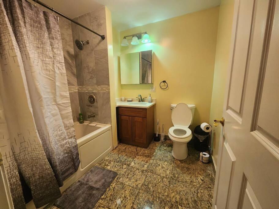 Apartamento Classy 3 Bed Near Nyc With View! Union City Exterior foto