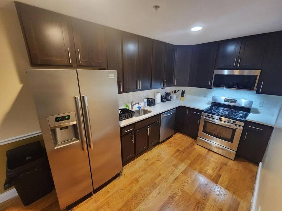 Apartamento Classy 3 Bed Near Nyc With View! Union City Exterior foto