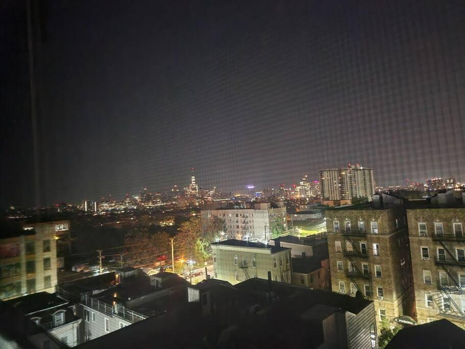 Apartamento Classy 3 Bed Near Nyc With View! Union City Exterior foto